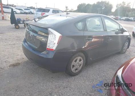 2011 Toyota Prius Two z USA, uszkodzony, nr VIN JTDKN3DU4B5256611